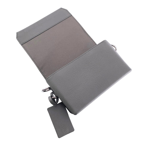 【中古】 LOUIS VUITTON ルイ・ヴィトン ショルダーバッグ・メッセンジャーバッグ ファストライン・ウェアブル ウォレット アエログラム 23019736 AK 【中古】 LOUIS VUITTON ルイ・ヴィトン ショルダーバッグ・メッセンジャーバッグ ファストライン・ウェアブル ウォレット アエログラム 23019736 AK