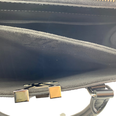 【中古】 LOUIS VUITTON ルイ・ヴィトン ショルダーバッグ グルネルトート PM エピ ノワール M57680 23020909 RD 【中古】 LOUIS VUITTON ルイ・ヴィトン ショルダーバッグ グルネルトート PM エピ ノワール M57680 23020909 RD