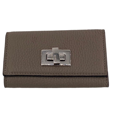 【中古】 Fendi フェンディ セレリア ピーカブー 6連キーケース 8AP159 レザー ベージュ 23026061 AS 【中古】 Fendi フェンディ セレリア ピーカブー 6連キーケース 8AP159 レザー ベージュ 23026061 AS