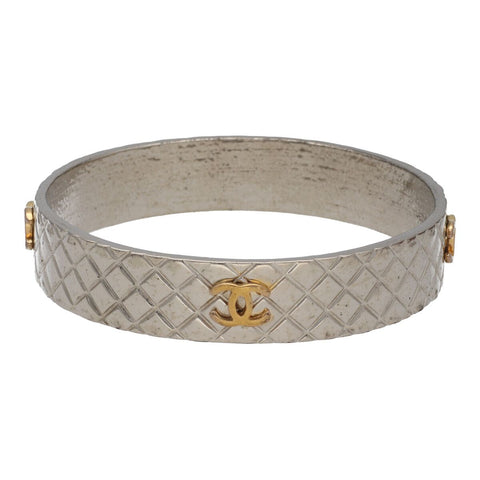 【中古】 CHANEL シャネル マトラッセ ココマーク バングル 98P シルバー ゴールド キルティング キルテッド ブレスレット 23029403 RS 【中古】 CHANEL シャネル マトラッセ ココマーク バングル 98P シルバー ゴールド キルティング キルテッド ブレスレット 23029403 RS