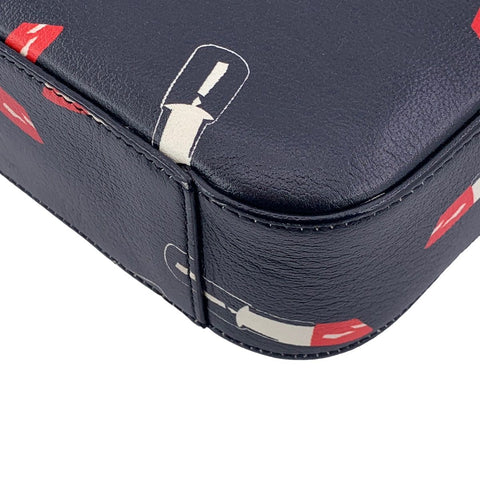 【中古】 Saint Laurent サンローラン クラシック モノグラム カメラ バッグ 395791 ショルダーバッグ クロスボディバッグ リップスティック ミニバッグ 23035378 AO 【中古】 Saint Laurent サンローラン クラシック モノグラム カメラ バッグ 395791 ショルダーバッグ クロスボディバッグ リップスティック ミニバッグ 23035378 AO
