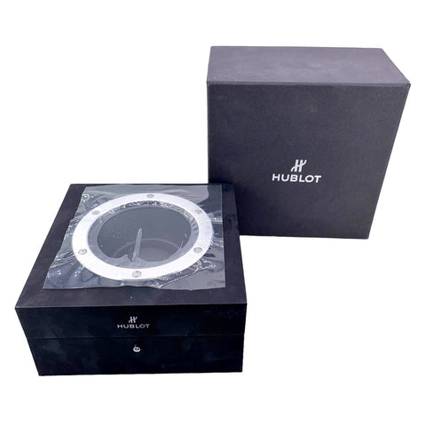 【中古】 Hublot ウブロ 腕時計収納ケース ウブロ ケース 22029332 YM 【中古】 Hublot ウブロ 腕時計収納ケース ウブロ ケース 22029332 YM