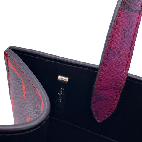 【中古】 Ferragamo フェラガモ ヴァラ・リボン トートバッグ ダイドヘリテージ 210492 750956 ストラップ ショルダー レディース 22042895 AO 【中古】 Ferragamo フェラガモ ヴァラ・リボン トートバッグ ダイドヘリテージ 210492 750956 ストラップ ショルダー レディース 22042895 AO