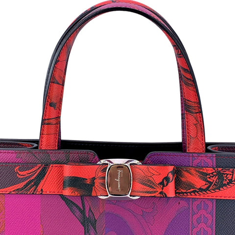 【中古】 Ferragamo フェラガモ ヴァラ・リボン トートバッグ ダイドヘリテージ 210492 750956 ストラップ ショルダー レディース 22042895 AO 【中古】 Ferragamo フェラガモ ヴァラ・リボン トートバッグ ダイドヘリテージ 210492 750956 ストラップ ショルダー レディース 22042895 AO