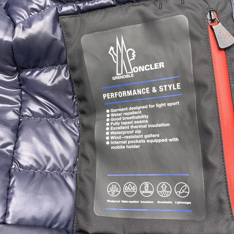 【中古】 MONCLER モンクレール RHINE コート・ジャケット E20974187585 539RH ダウンジャケット アウター スター 星柄 ナイロン 衣類 メンズ 23002805 AO 【中古】 MONCLER モンクレール RHINE コート・ジャケット E20974187585 539RH ダウンジャケット アウター スター 星柄 ナイロン 衣類 メンズ 23002805 AO