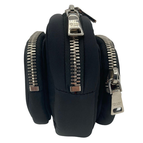 【中古】 PRADA プラダ リストレッド 化粧ポーチ 1NE026 ナイロン レディース 黒 ストラップ付 ミニバッグ 23019912 AS 【中古】 PRADA プラダ リストレッド 化粧ポーチ 1NE026 ナイロン レディース 黒 ストラップ付 ミニバッグ 23019912 AS