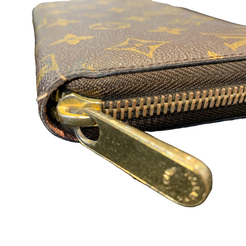 【中古】 LOUIS VUITTON ルイ・ヴィトン ジッピー・ウォレット M42616 モノグラム 長財布 23041188 RD 【中古】 LOUIS VUITTON ルイ・ヴィトン ジッピー・ウォレット M42616 モノグラム 長財布 23041188 RD