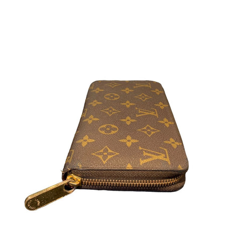【中古】 LOUIS VUITTON ルイ・ヴィトン ジッピー・ウォレット M42616 モノグラム 長財布 23041188 RD 【中古】 LOUIS VUITTON ルイ・ヴィトン ジッピー・ウォレット M42616 モノグラム 長財布 23041188 RD