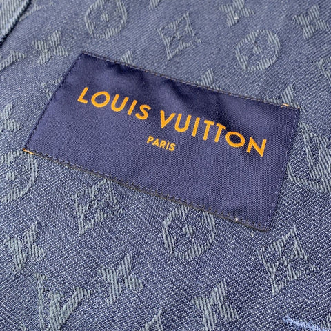 【中古】 LOUIS VUITTON ルイ・ヴィトン モノグラム デニムジャケット 46 RM192M QJQ HHA20W インディゴ ブルー 総柄 LV Gジャン アウター ブルゾン 23043183 RS 【中古】 LOUIS VUITTON ルイ・ヴィトン モノグラム デニムジャケット 46 RM192M QJQ HHA20W インディゴ ブルー 総柄 LV Gジャン アウター ブルゾン 23043183 RS