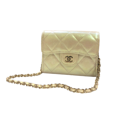 【中古】 CHANEL シャネル  マトラッセ ミニチェーンウォレット AP0238 ホワイト オーロラ  コンパクト財布 ラムスキン レディース 23025851 HO