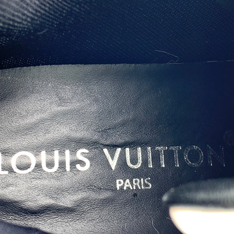 【中古】 LOUIS VUITTON ルイ・ヴィトン LV アークライト 2.0・ライン スニーカー スニーカー  1ABIMU 日本限定 CL0233 レディース 23033359 AO