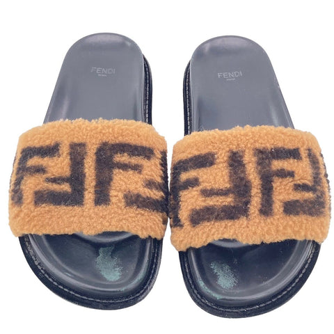 【中古】 Fendi フェンディ ズッカ  ボアサンダル メンズ サイズ40 靴 履き物 スリッパ 23039464 AS