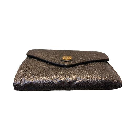 【中古】 LOUIS VUITTON ルイ・ヴィトン ポルトフォイユ・ヴィクトリーヌ M64060 モノグラム・アンプラント ブラック レディース財布 20026713 RD