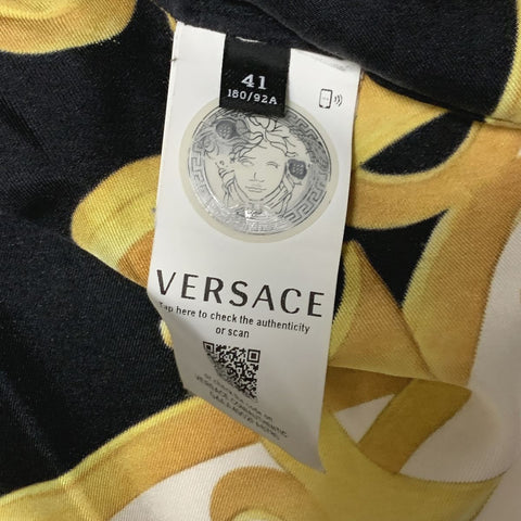 【中古】 VERSACE ヴェルサーチ バロック総柄 シルク シャツ A84050 トップス 長袖シャツ ワイシャツ ドレスシャツ メンズ オーバーサイズ 22034275 AO