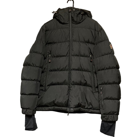 【中古】 MONCLER モンクレール  コート・ジャケット   ISORNO イソルノ ダウンジヤケツト 1サイズ メンズ 22036166 AS