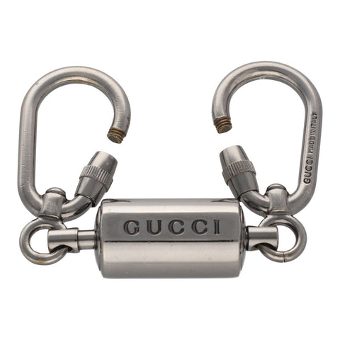 【中古】 GUCCI グッチ ロゴ キーホルダー ネジロック式カラビナ ガンメタルカラー  23004556 MK