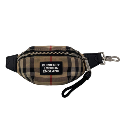 【中古】 BURBERRY バーバリー バムバッグ型 バッグチャーム 8031058 キーホルダー メンズ 小物 23012243 AS