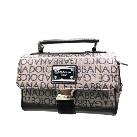 【中古】 Dolce＆Gabbana ドルチェ&ガッバァナ  クロスボディバッグ ジャカード ロゴ キャンバス ショルダーバッグ メンズ BM2038 ﾌﾞﾗｯｸ　23025865 HO