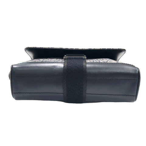 【中古】 Dolce＆Gabbana ドルチェ&ガッバァナ  クロスボディバッグ ジャカード ロゴ キャンバス ショルダーバッグ メンズ BM2038 ﾌﾞﾗｯｸ　23025865 HO