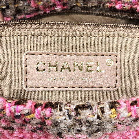 【中古】 CHANEL シャネル  ショルダーバッグ シャネル19 スモール フラップ ウールツイード ゴールド金具 23027980 AK