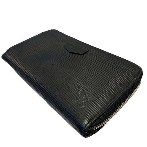 【中古】 LOUIS VUITTON ルイ・ヴィトン ジッピー ドラゴンヌ M81325 エピ･レザー ブラック 長財布 23029331 RD