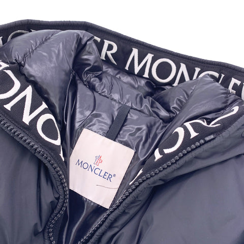 【中古】 MONCLER モンクレール  ジャケット・アウター   MONTCLA ダウンジャケットモンクラ F20911B56900 23033348 AK