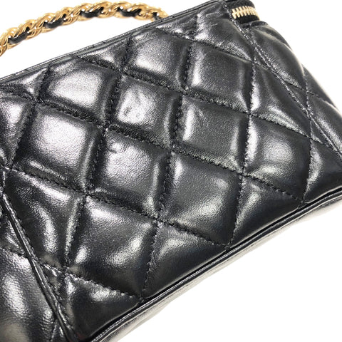 【中古】 CHANEL シャネル  ショルダーバッグ・メッセンジャーバッグ   マトラッセ バニティ 2Wayチェーンショルダーバッグ ラムスキン 23034578 AK