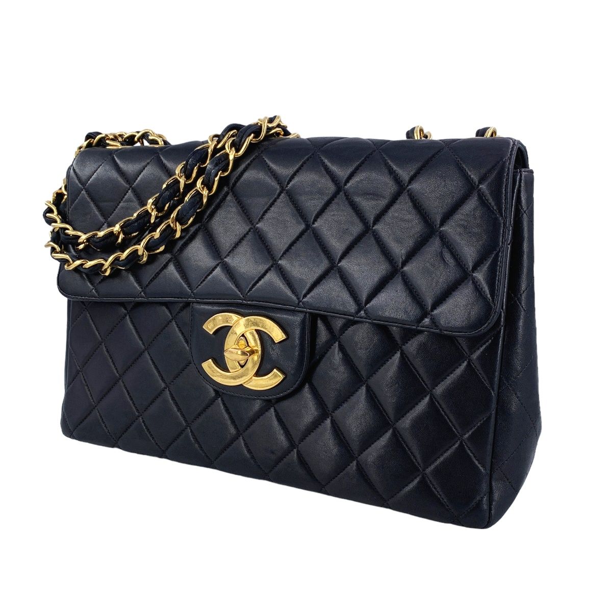 【中古】 CHANEL シャネル  ショルダーバッグ マトラッセ  デカマトラッセ30 チェーンショルダー ラムスキン 23035493 AK