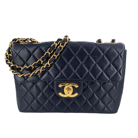 【中古】 CHANEL シャネル  ショルダーバッグ マトラッセ  デカマトラッセ30 チェーンショルダー ラムスキン 23035493 AK