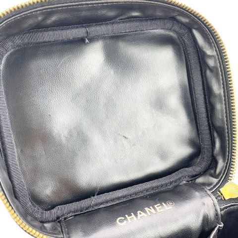 【中古】 CHANEL シャネル A01998 縦型バニティバッグ ポーチ キャビアスキン ブラック 23038594 AK